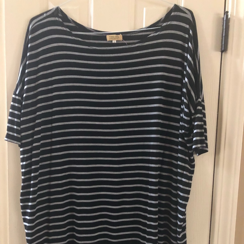 PICO 1988 short sleeve black and gray stripe